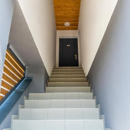Apartment Lazenske *